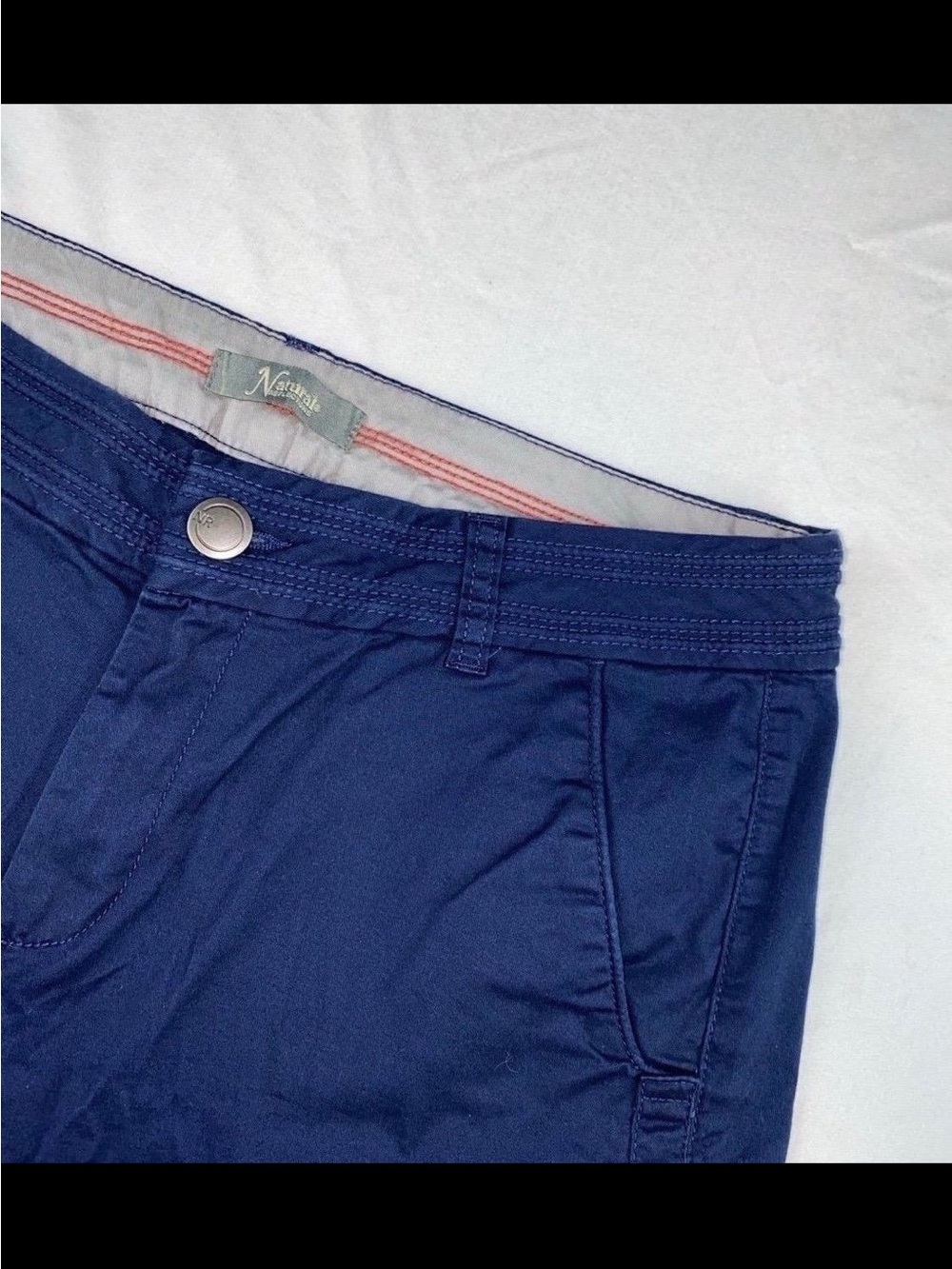 Shorts - Picture 3 of 6